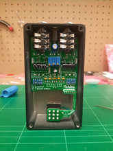 Load image into Gallery viewer, DoomLord Sunn model T Pre-Amp