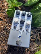 Load image into Gallery viewer, Binary Eruptor Fuzz + PLL + Pitch Shifter